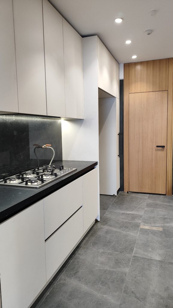 روکش آلپی (Alpi Veneer) – چوب مصنوعی یا مهندسی