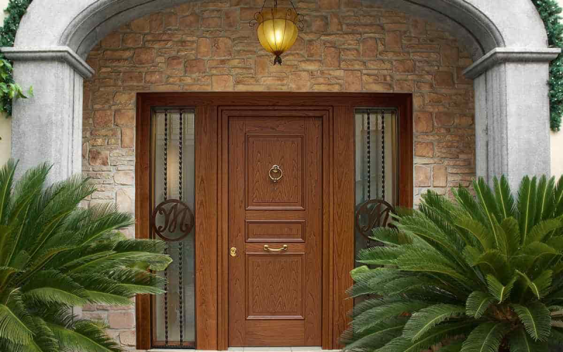 درب ورودی ساختمان